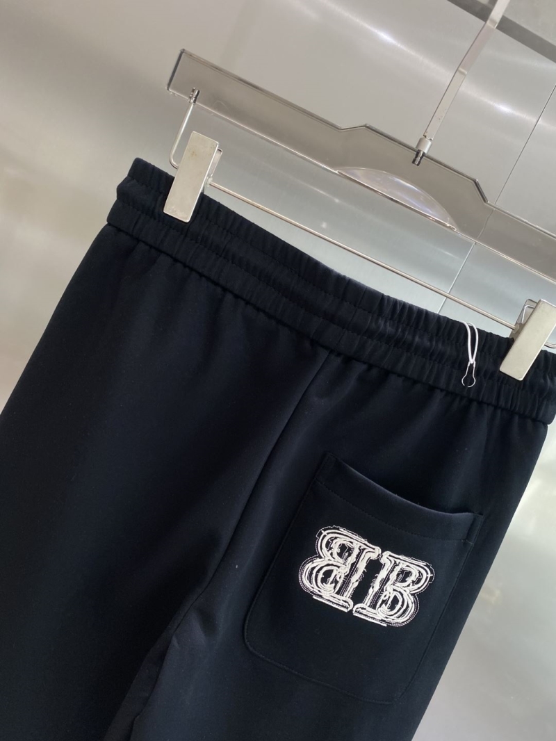 Ba1en*iaga long pants